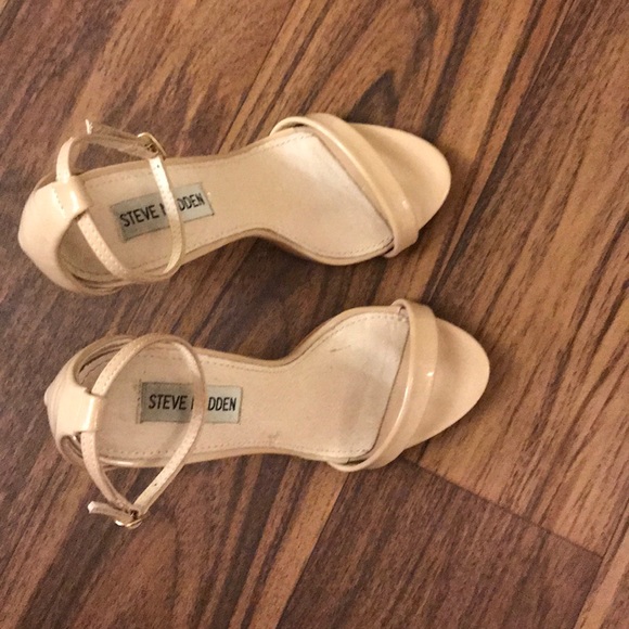 Steve Madden Stecy Stilettos - Picture 4 of 7